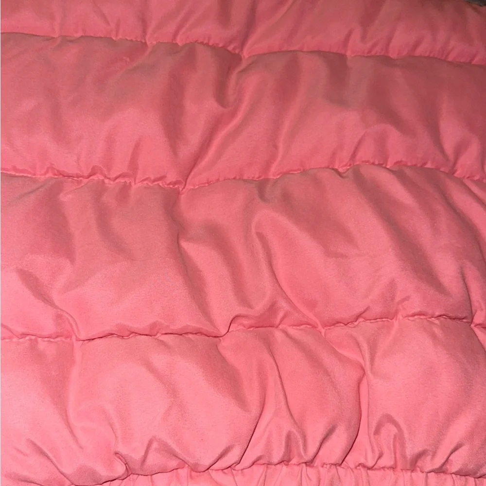 Pink Puffer Jacket with Rhinestone Design - Picture 4 of 4